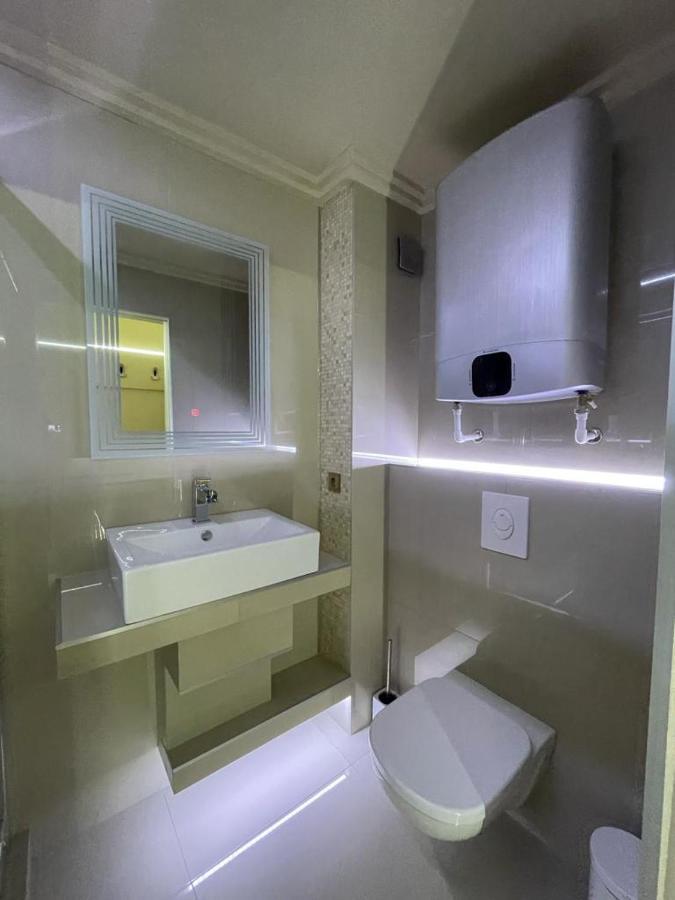 Jxn Rooms Saturn Luaran gambar